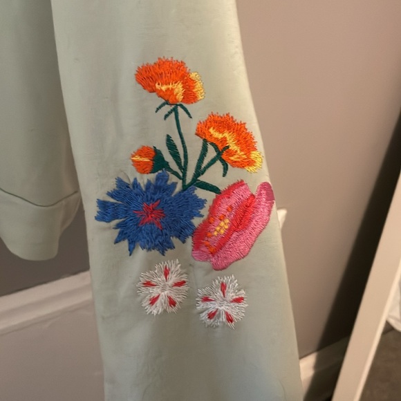 Embroidered Hoodie Crave Fame XL - Picture 3 of 4